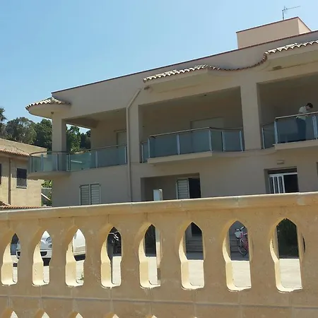 San Marco In Riva Al Mare Holiday home Sciacca